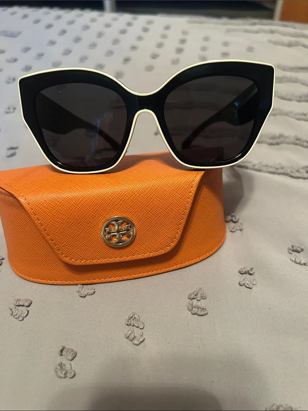 Tory Burch Black Sunglasses with White Trim and Orange Case